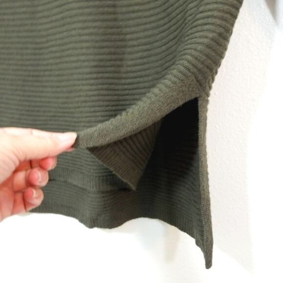 Tahari olive high low wool blend ribbed sweater L - Picture 5 of 10